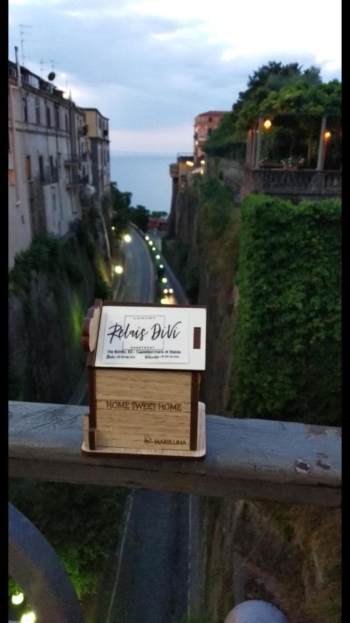 Relais Divi Apartment Castellammare di Stabia Exterior foto